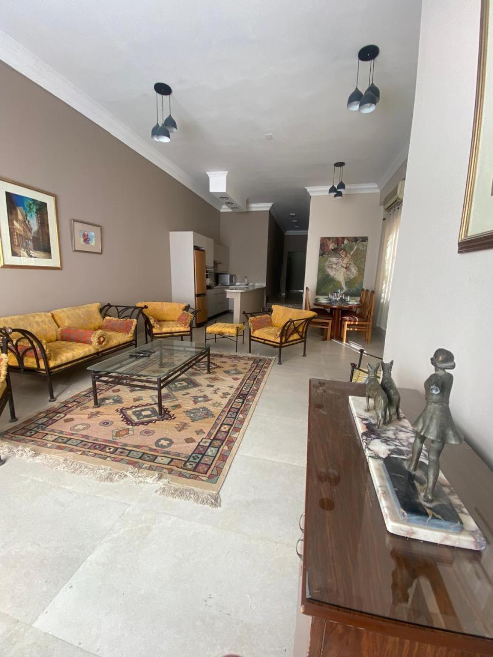 Apartment El Banfseg Casa Cairo